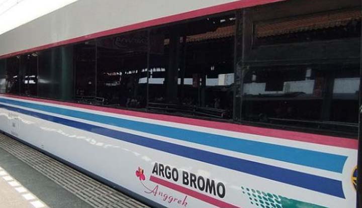KA Argo Bromo Anggrek