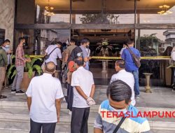 Soal Pajak, Empat Rumah Makan dan Tiga Hotel di Bandarlampung Disegel