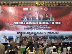 Warga Antusias Ikuti Program Vaksinasi Covid-19 yang Digelar Polda Lampung