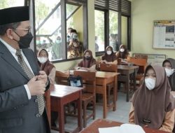 Wamenag Ingatkan Prokes PTM Terbatas