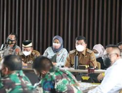 Bupati Lampung Tengah Hadiri Rapat Konsolidasi Penanganan Covid-19