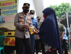 Polda Lampung Gelar Vaksinasi Covid-19 Berhadiah Minyak Goreng