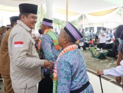 Bupati Musa Ahmad Lepas Calon Jamaah Haji Lamteng Kloter 7