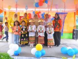 Bunda Paud Lamteng Hadiri Pelepasan Siswa-Siswi TK Pembina Gunungsugih