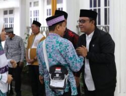 Wabup Lamteng Lepas Ratusan Calon Jamaah Haji