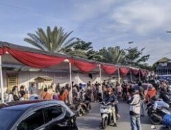 Hari Pertama Ramadan, Bazar Takjil di Enggal Bandarlampung Ramai Pengunjung