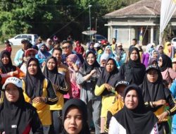 Senam Bersama di Kecamatan Bandar Mataram