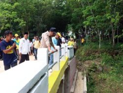 Jembatan Kampung Varia Agung Mataram Kembali Bisa Digunakan Masyarakat