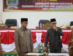 Bupati Ardito Wijaya Hadiri Rapat Paripurna DPRD Lampung Tengah Bahas Rancangan Perubahan KUA dan PPAS APBD 2025