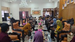 Dorong Revitalisasi Dewan Kesenian dan Desa Wisata, Akademi Lampung Lakukan Safari Budaya ke Tiga Kabupaten